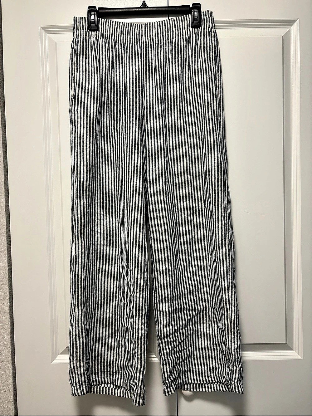 Old Navy Wide leg linen pants 1